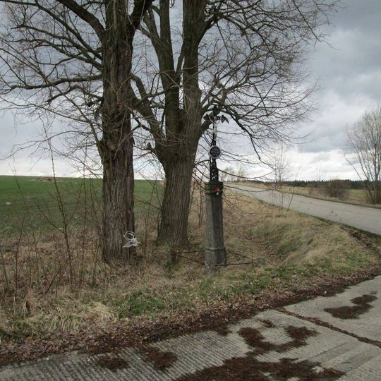 Kříž u cesty k jaderné elektrárně Temelín