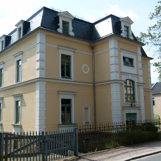 Mietvilla Carl Semper