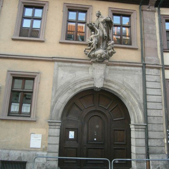 Ehemalige Hauger Stiftsherrenkurie Großburckstatt