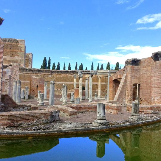 Maritime theatre at the Villa Adriana