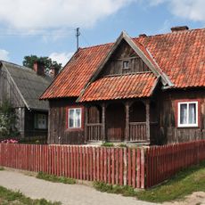 Układ zabudowy wiejskiej (cała zabudowa wsi z wyjątkiem nowszego kościoła murowanego)