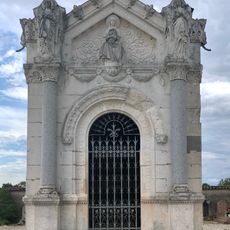 Chapelle du cimetière de Saint-Éloi