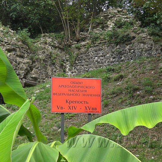 Крепость Багу