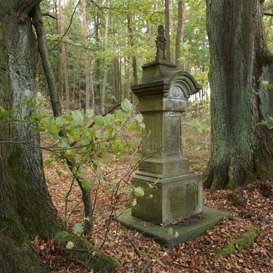 Wayside cross under the Stříbrník hill