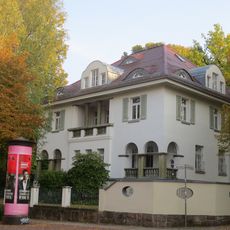 Villa mit Garten und Einfriedung Weststraße 21