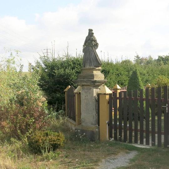 Socha Madony v Pertoltické ulici v Mimoni