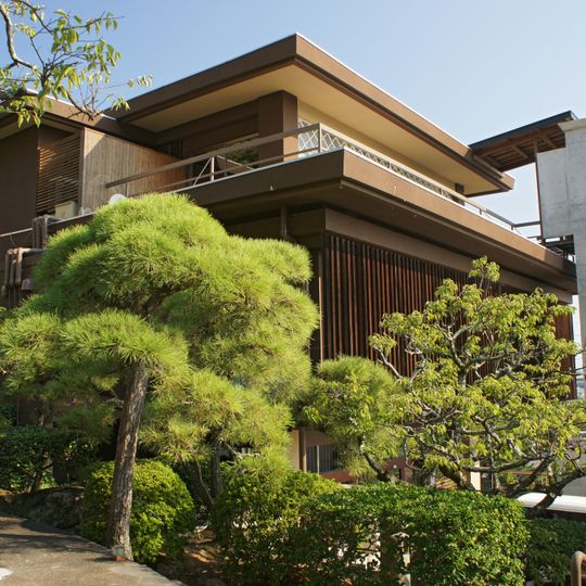 Kotohira Kadan