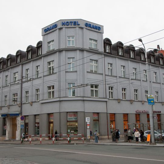 Hotel Grand