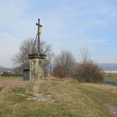 Kříž na rozcestí silnice 15 a ulice Generála Svobody v Sulejovicích