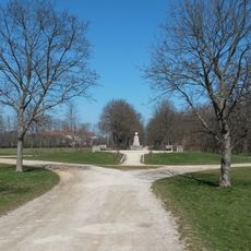 Structures in Akademiepark, Wiener Neustadt