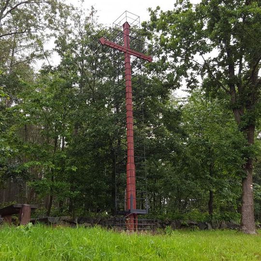 Kříž u vrchu Hromadnice u Nechanic