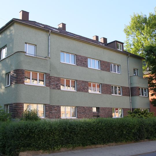 Dornburger Straße 93