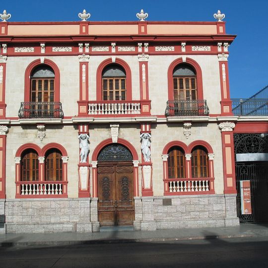 Residencia Armstrong-Poventud