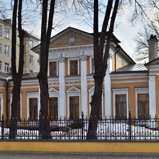 Главный дом