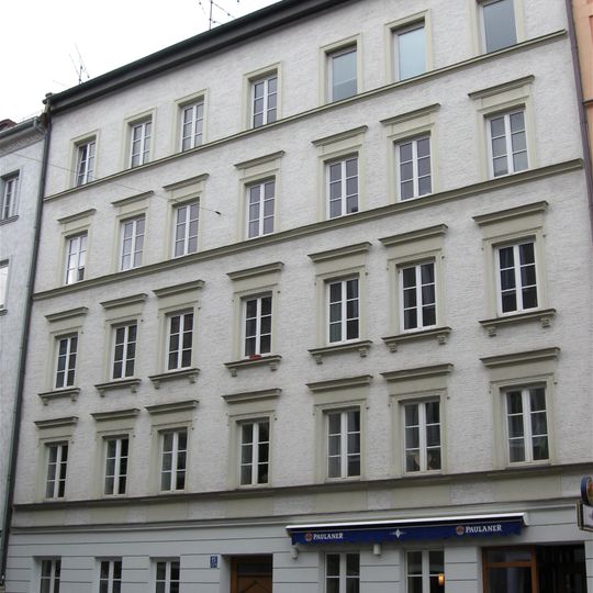 Mietshaus