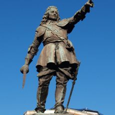 Statue of John Hampden