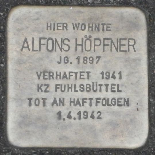 Stolperstein en memoria de Alfons Höpfner