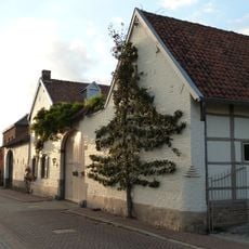 Dorpstraat 24, Sint Geertruid
