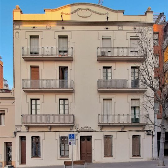 Building in carretera Laureà Miró, 345-347