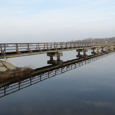 Širvėna Lake footbridge
