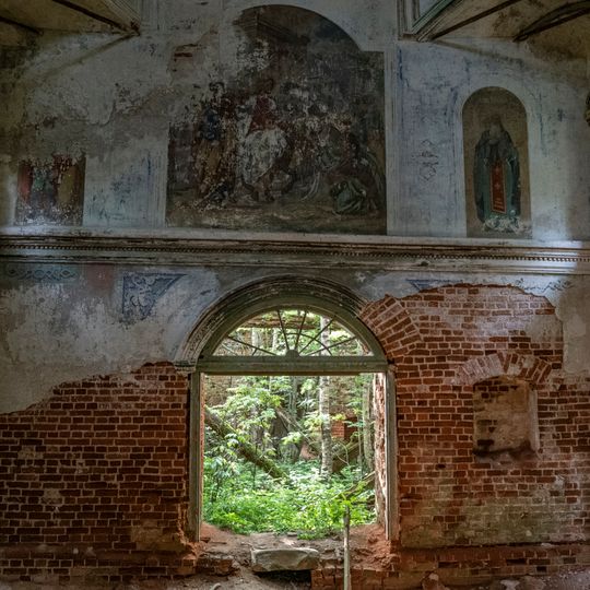 Exaltation of the Cross church, Lyakhovo
