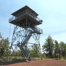 Apache Maid Lookout
