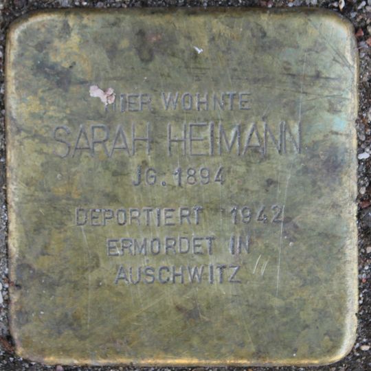 Stolperstein en memoria de Sarah Heimann