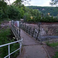 Lávka přes Jílovský potok u sokolovny Podmokly