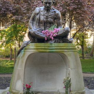 Estatua de Mahatma Gandhi