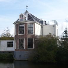 Huize Vaartzicht / Villa Zwanenburg