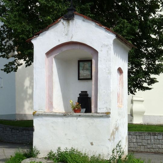 Boží muka - výklenková kaplička