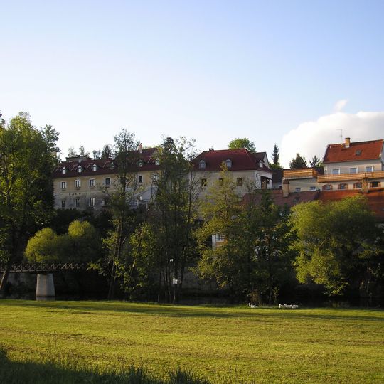 Lávka přes Malši pod Betlémem v Římově