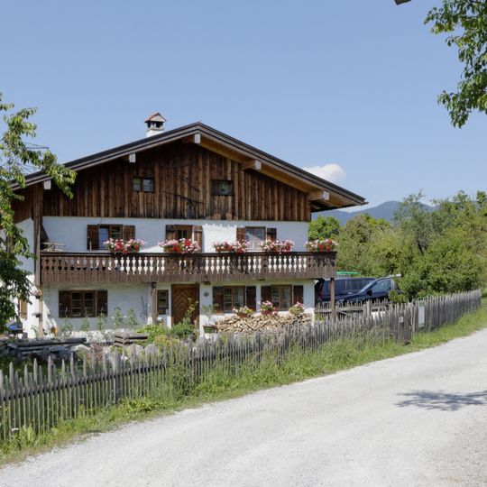 Wohnteil eines ehemaligen Kleinbauernhauses