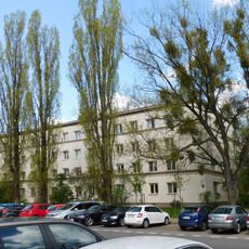 Blok przy ulicy Czorsztyńskiej 12