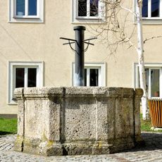 Brunnen