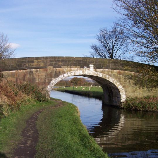 Leeds And Liverpool Canal Waterhouse Bridge