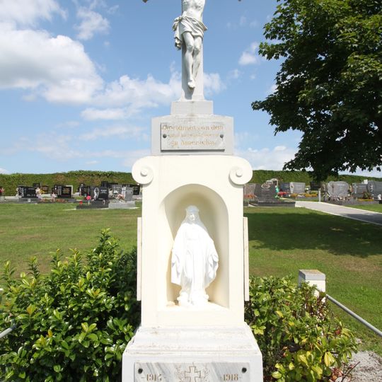 Harmisch Cemetery War Memorial