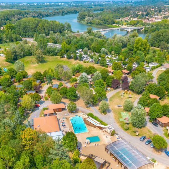 Camping Les Portes Du Beaujolais