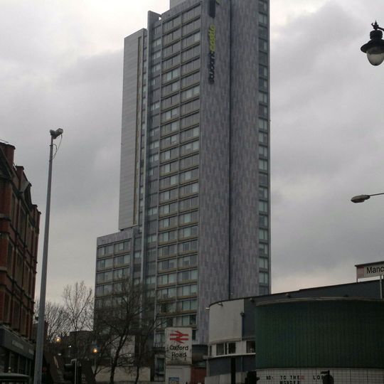 17 New Wakefield Street