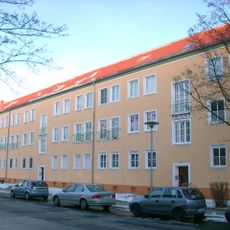 Mehrfamilienhaus der Wohnanlage Westrandbebauung Gebrüder-Grimm-Straße 2a, 2b, 2c