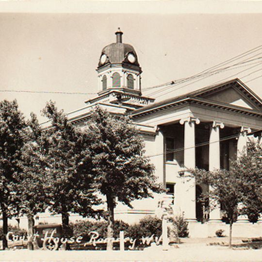 Hampshire County Courthouse