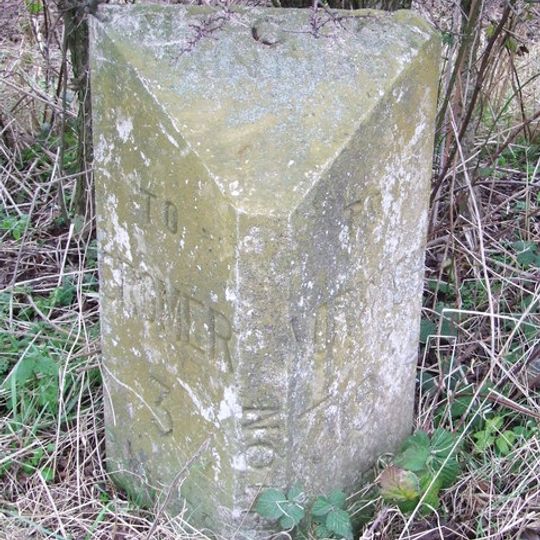 Milepost, 10m S of entrance to Groveland Lodge