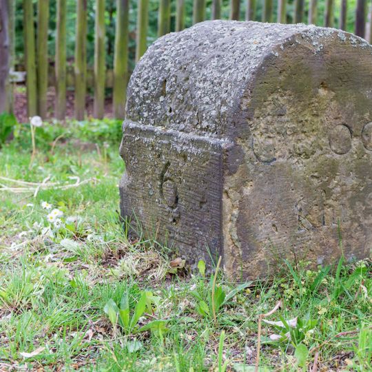 Kilometerstein Großbothen