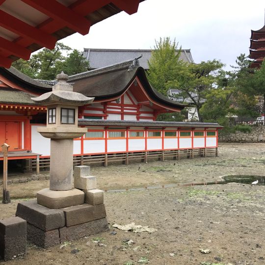 Honden, Heiden and Haiden of Marōdo Shrine