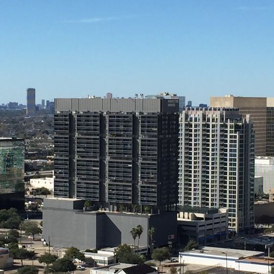 Houston House Apartments