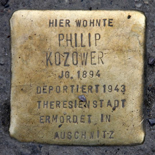Stolperstein en memoria de Philipp Kozower