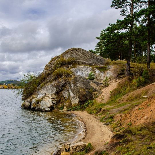 Крутой камень