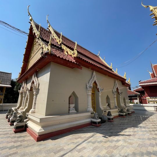 Wat Bang Pla