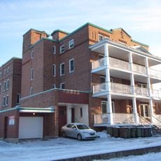 Ancien hôpital Sainte-Croix