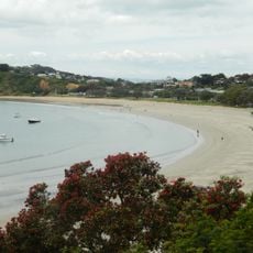 Big Oneroa Beach